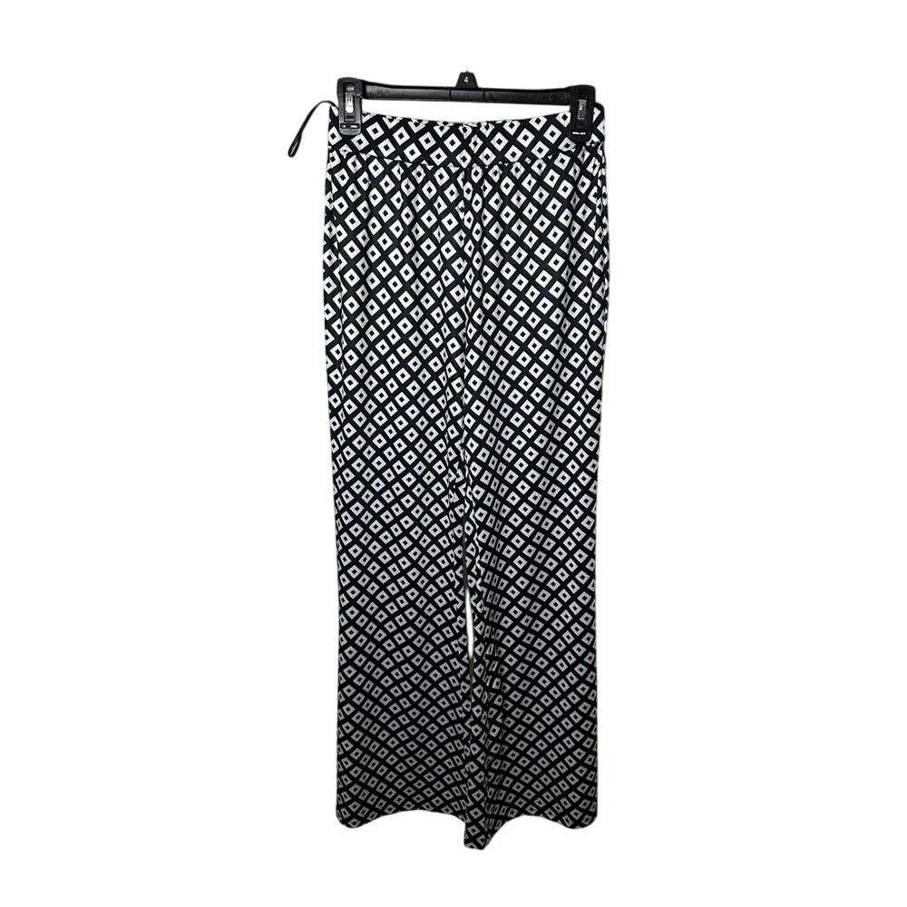 Black and‎ White Geometric Pattern Pants